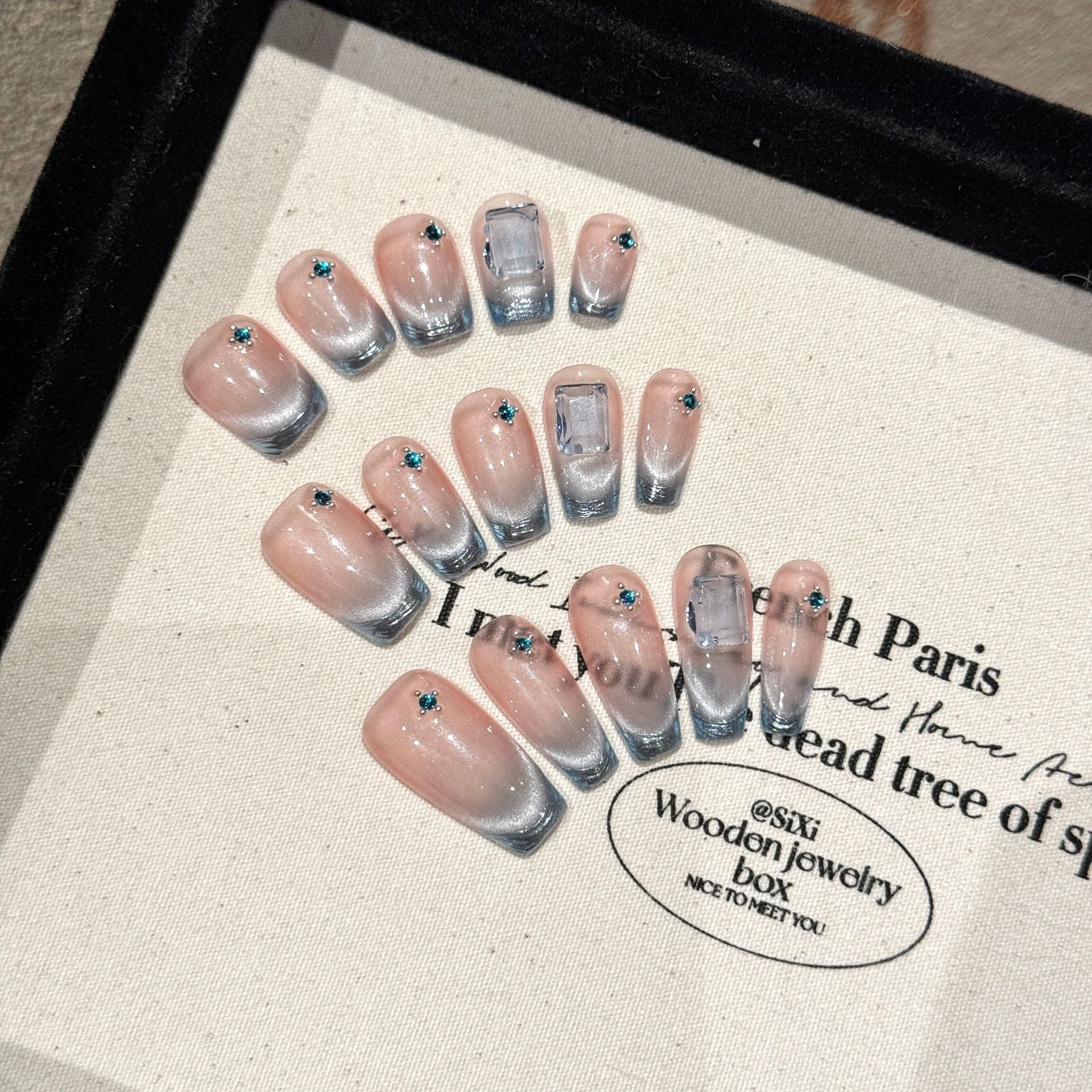 Purely Handmade 10 PCs Nail Set