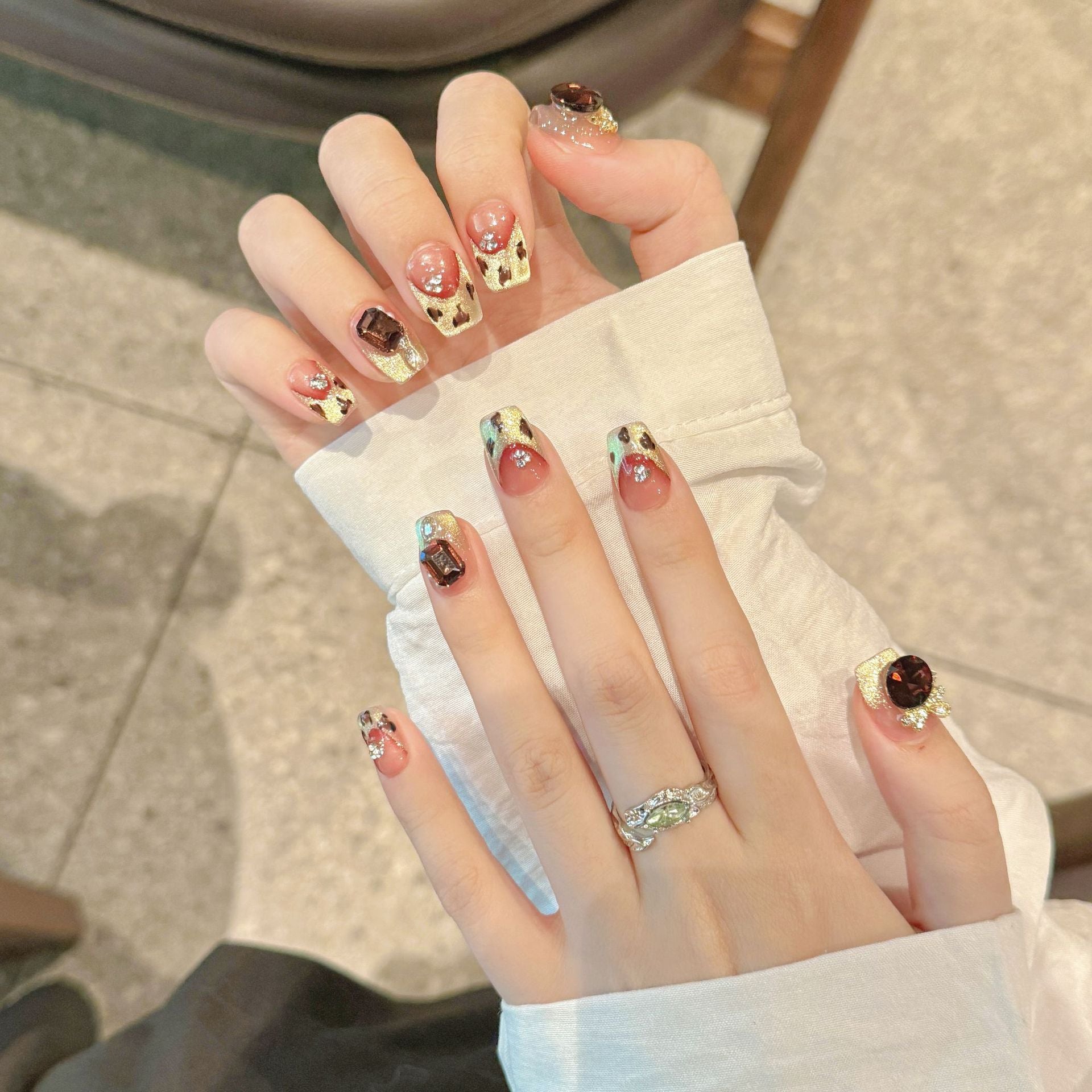 Purely Handmade 10 PCs Nail Set- HM2450