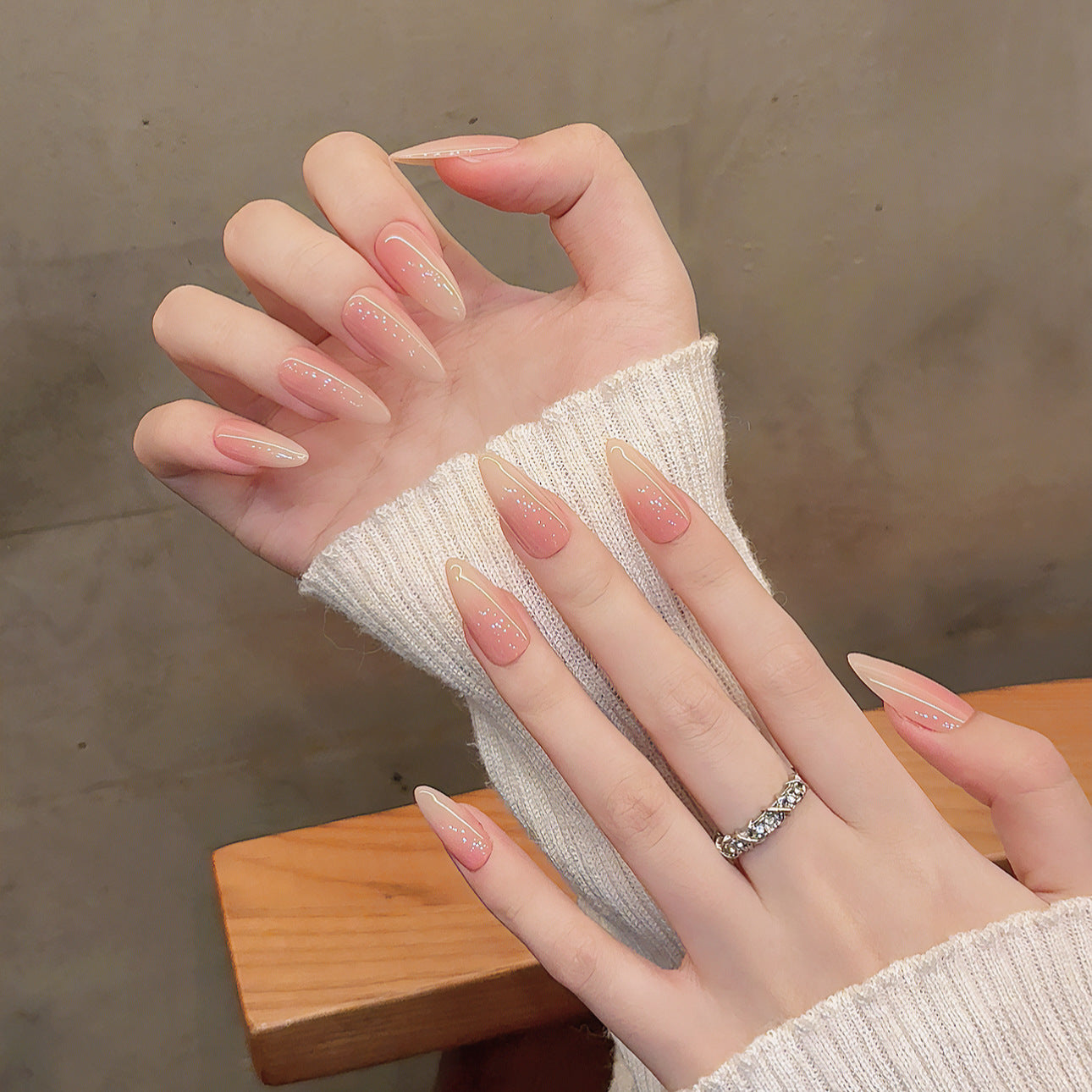 Purely Handmade 10 PCs Nail Set- HM1876