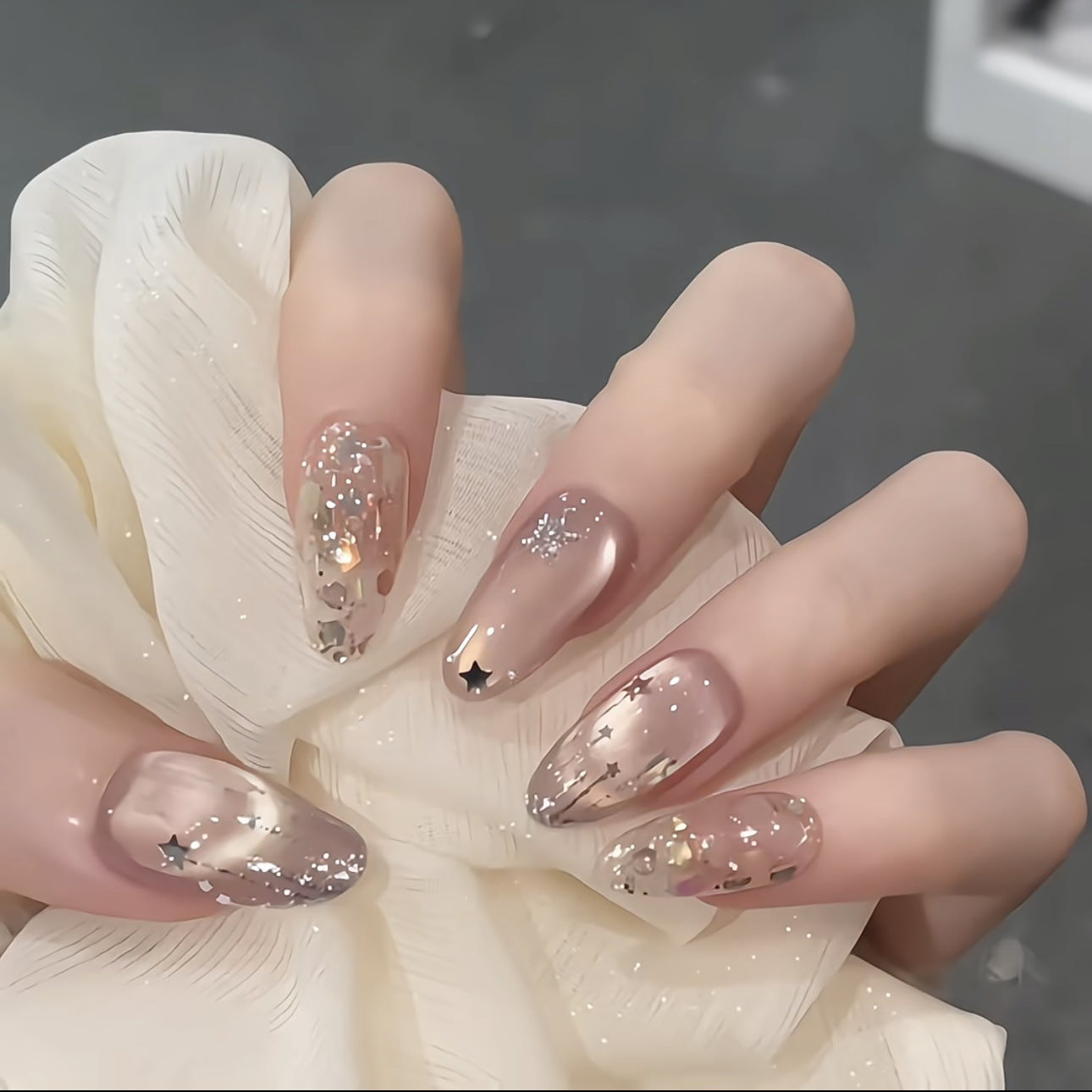 Purely Handmade 10 PCs Nail Set- HM1478