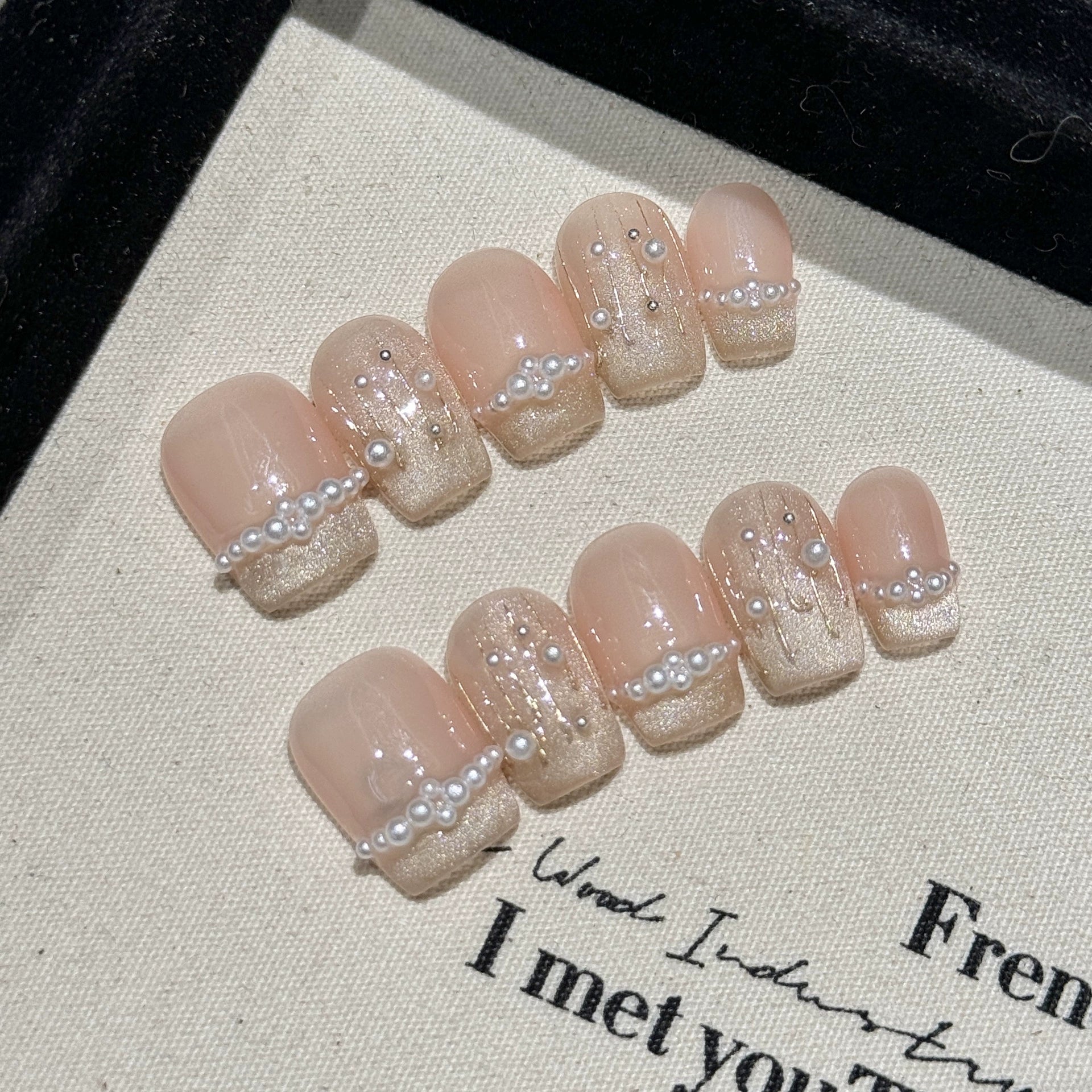 Purely Handmade 10 PCs Nail Set- HM2367