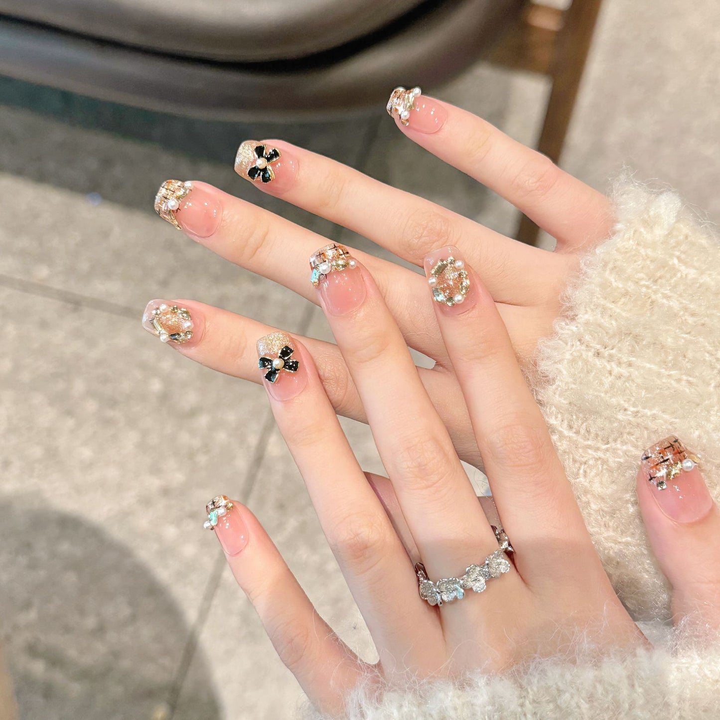 Purely Handmade 10 PCs Nail Set