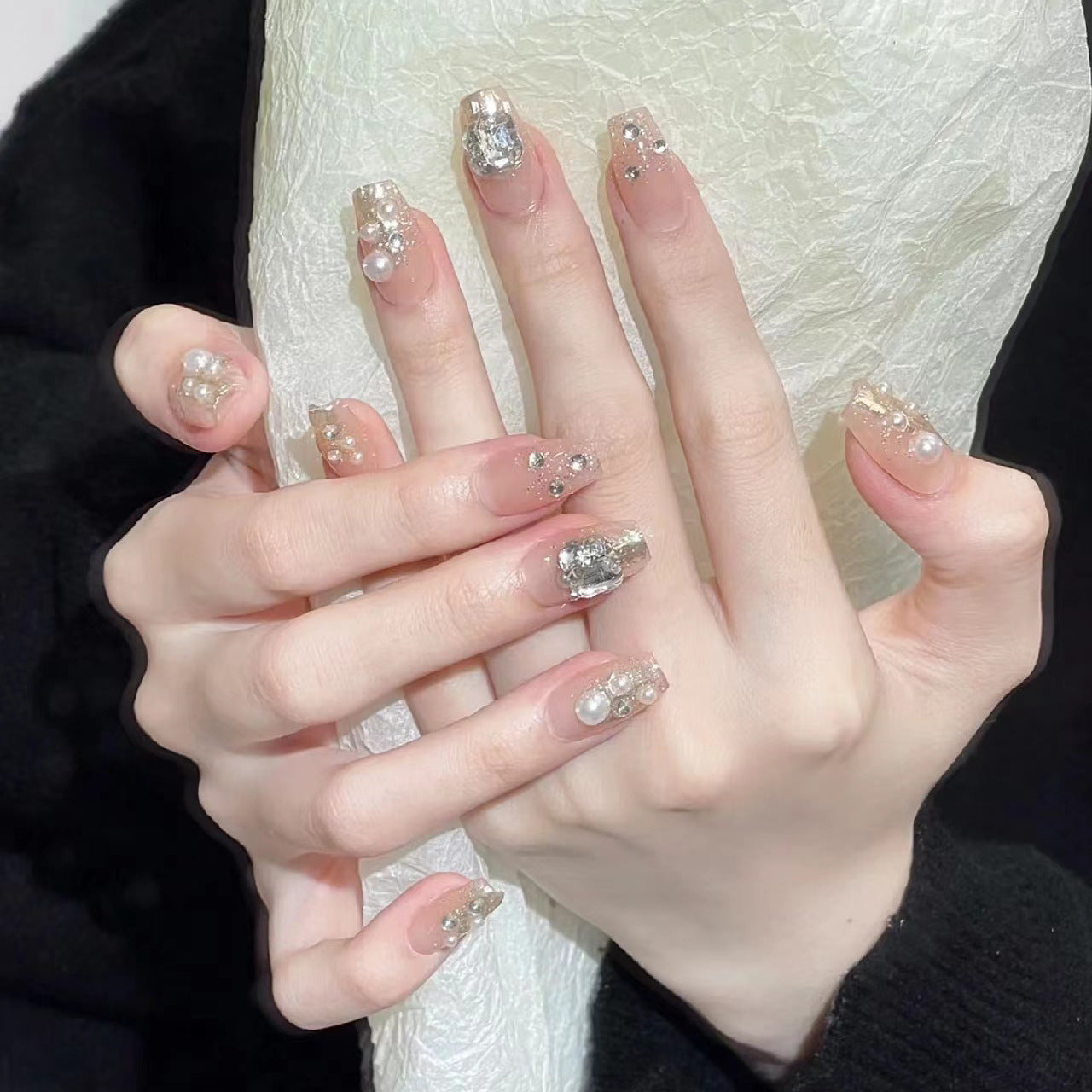 Purely Handmade 10 PCs Nail Set- HM200