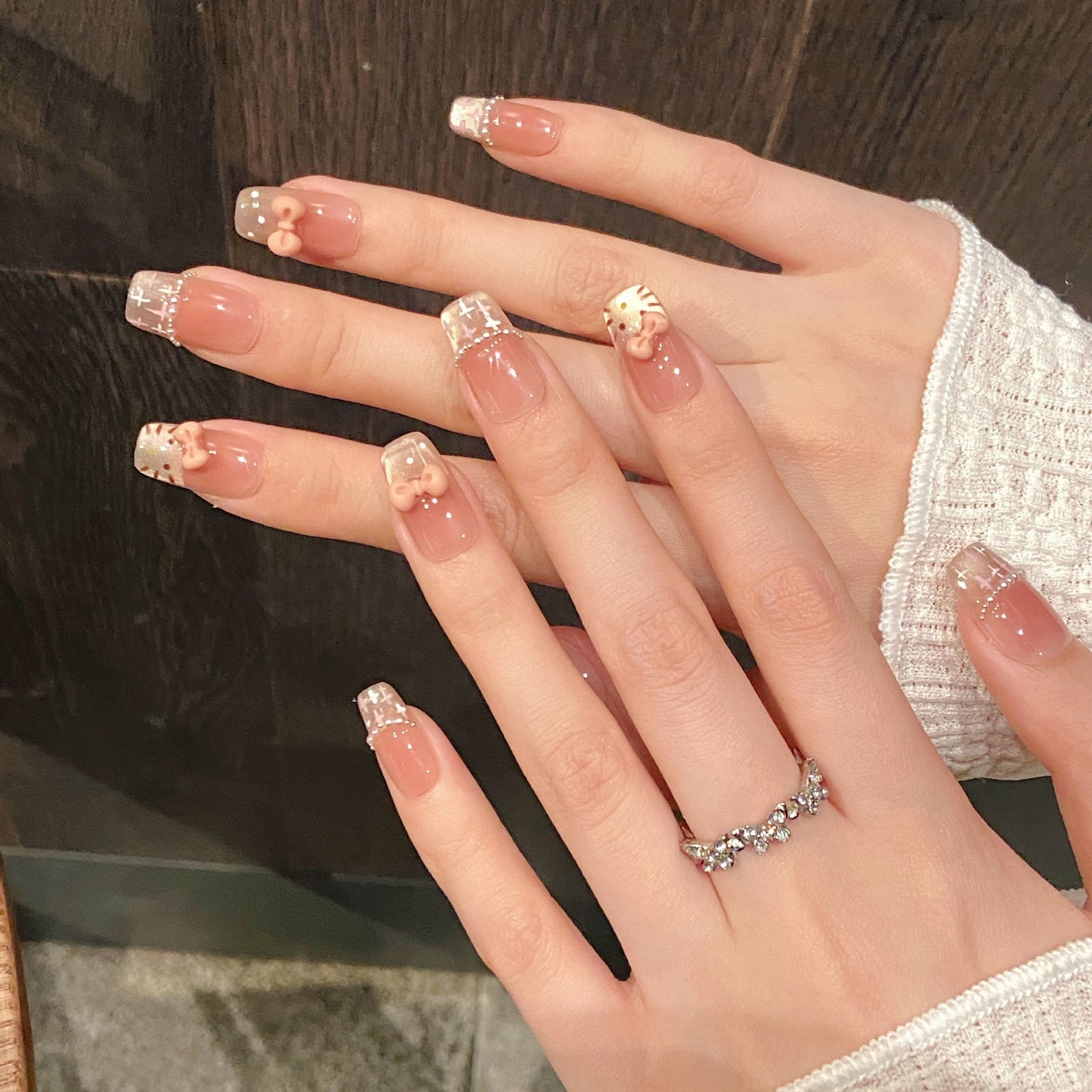 Purely Handmade 10 PCs Nail Set- HM771