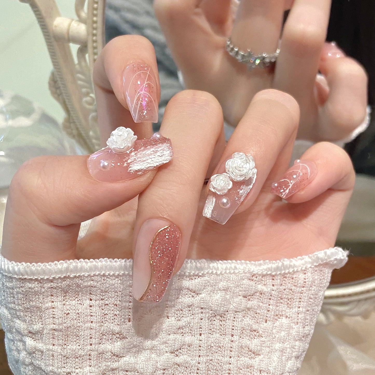Purely Handmade 10 PCs Nail Set- HM1223
