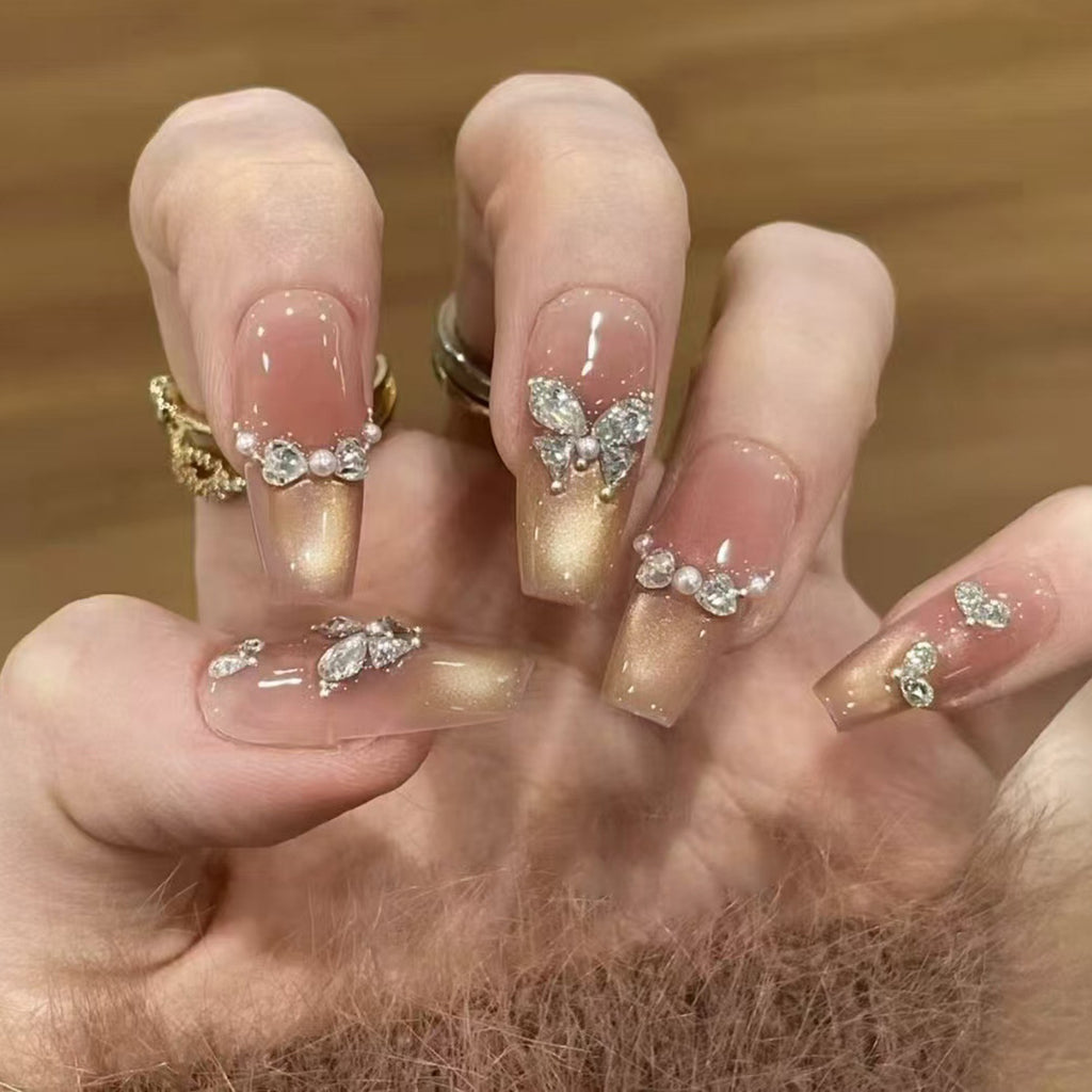 Handmade 10 PCs Nail Set- HM251