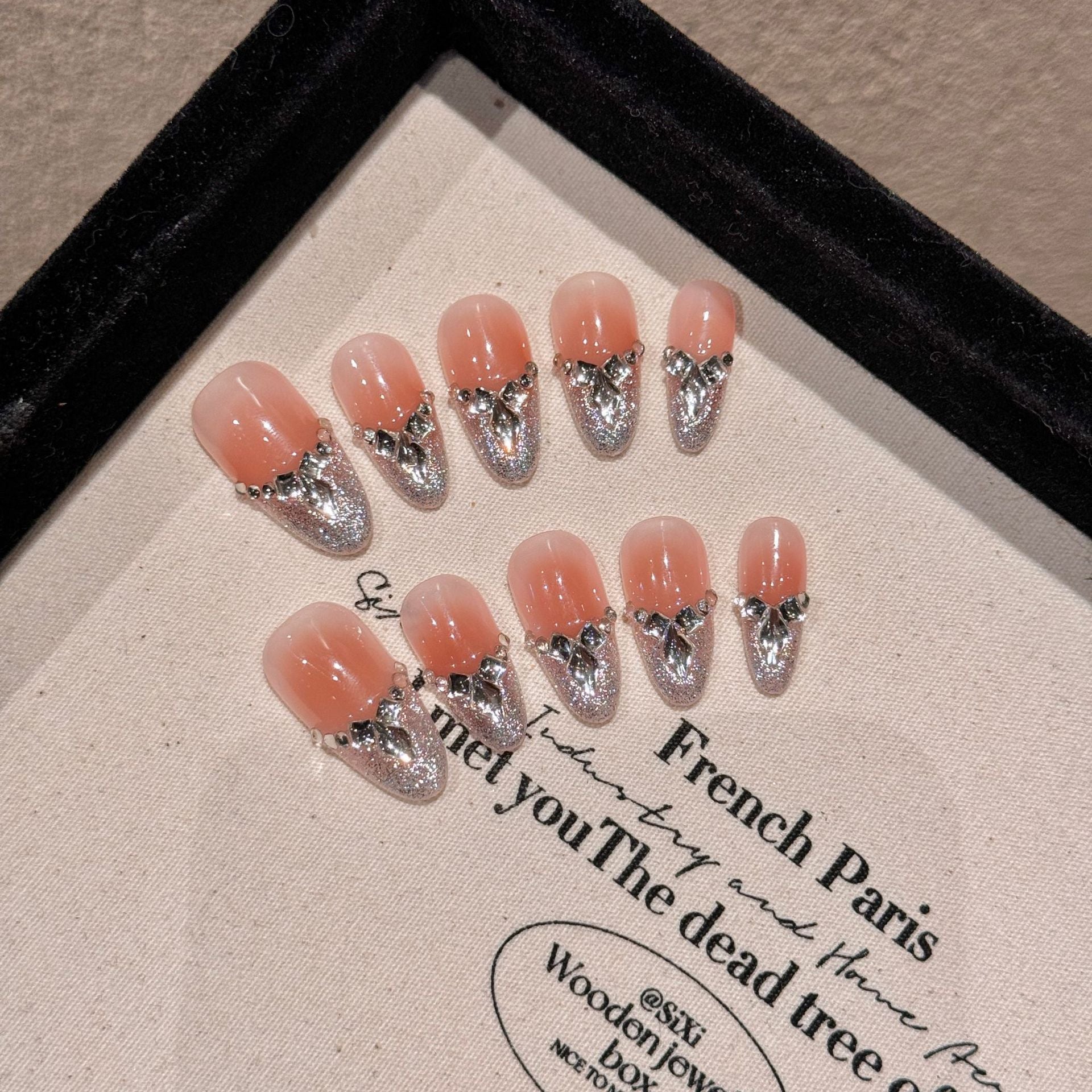 Purely Handmade 10 PCs Nail Set- HM2217