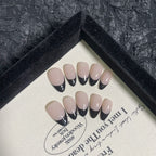 Handmade 10 PCs Nail Set- HM05
