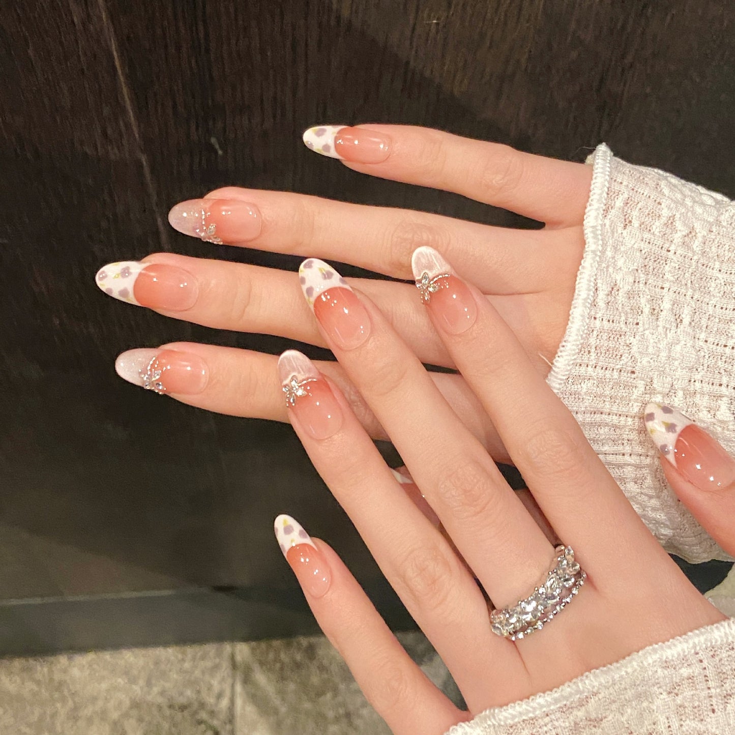 Purely Handmade 10 PCs Nail Set- HM1451