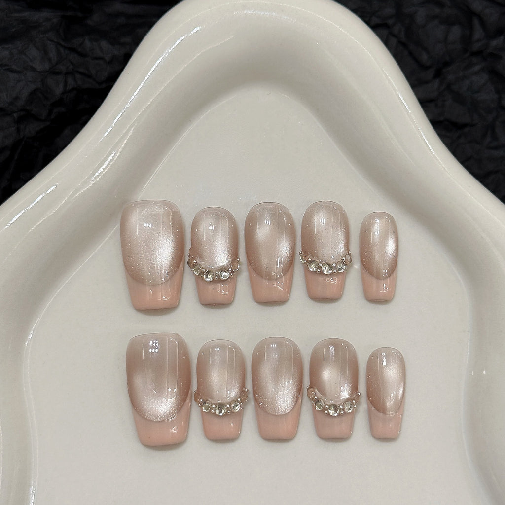Handmade 10 PCs Nail Set- HM584