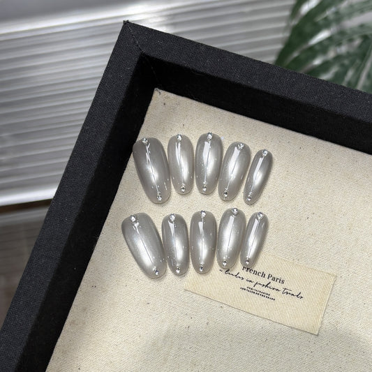 Purely Handmade 10 PCs Nail Set- HM031