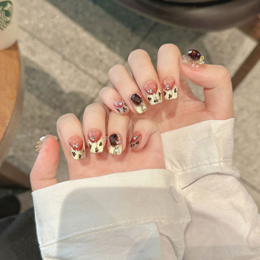Purely Handmade 10 PCs Nail Set- HM2450