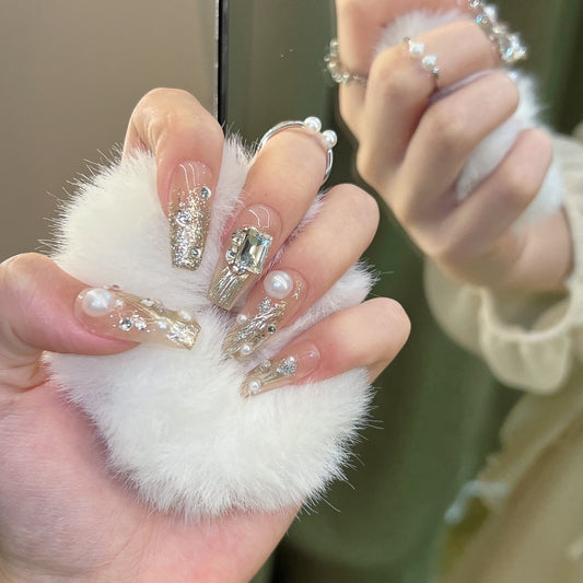 Purely Handmade 10 PCs Nail Set- HM867