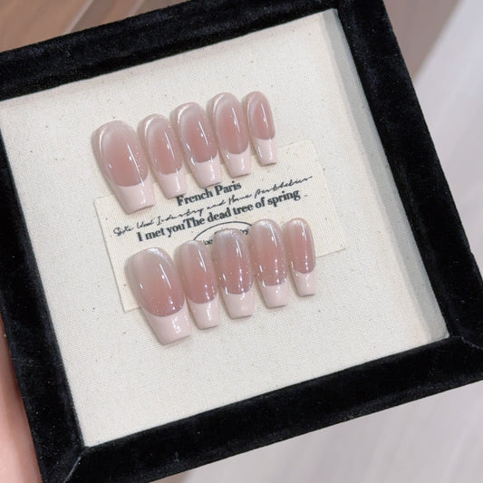 Handmade 10 PCs Nail Set- LF550