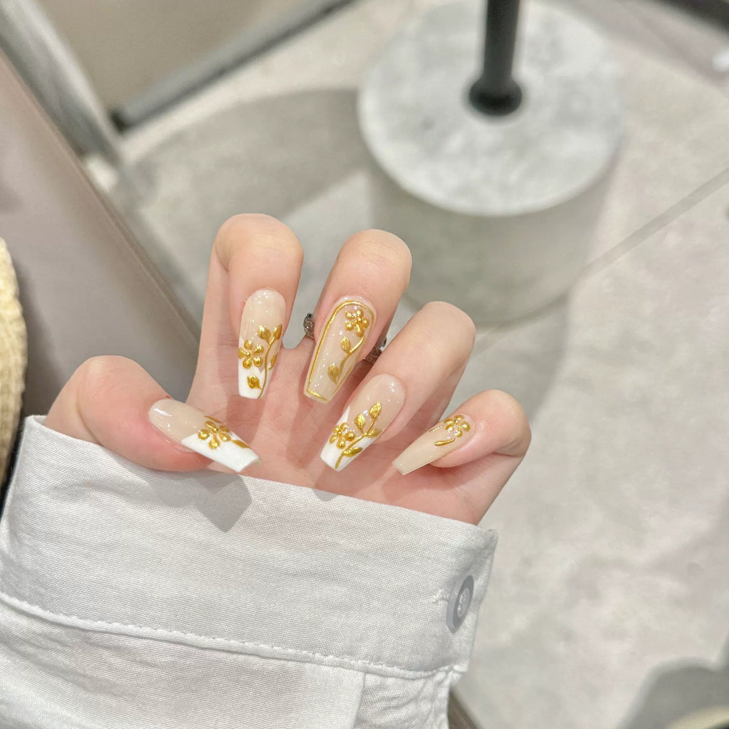 Purely Handmade 10 PCs Nail Set- HM2458