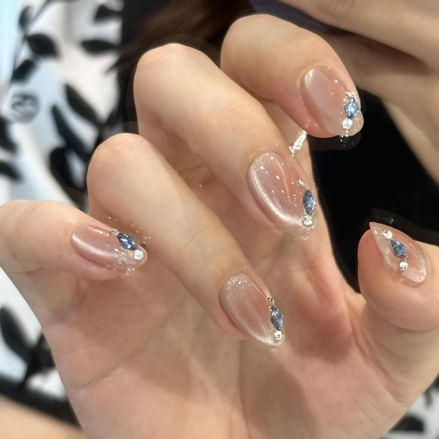 Purely Handmade 10 PCs Nail Set- HM039