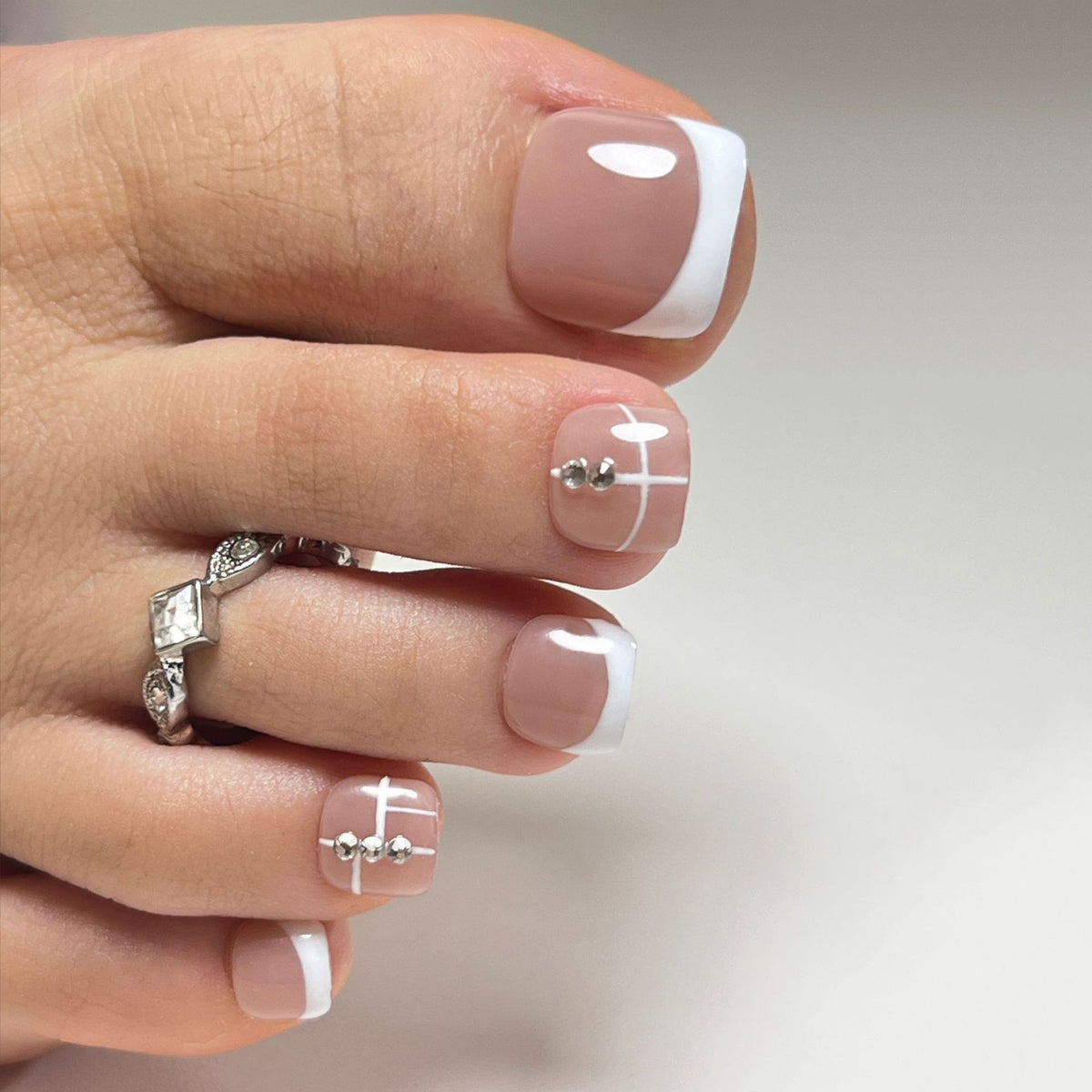 Toe Nails- JP2438