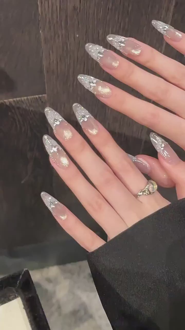 Handmade 10 PCs Nail Set- HM55